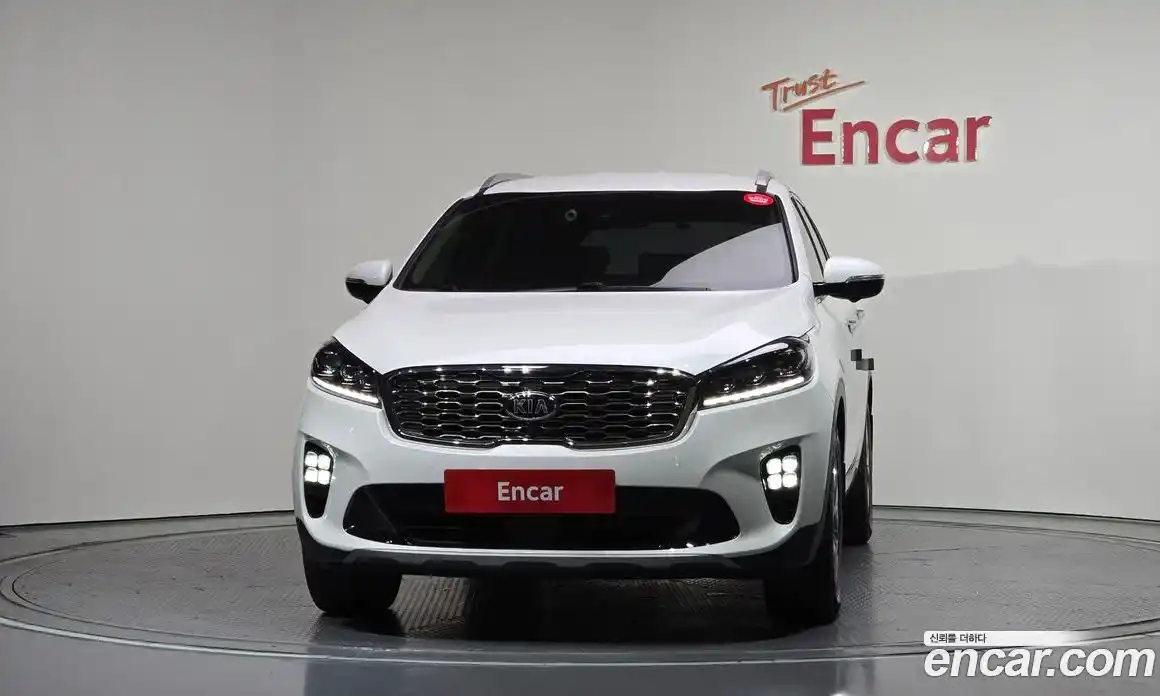 Kia Sorento 2019 2.0 автомат (гидро), фото 3