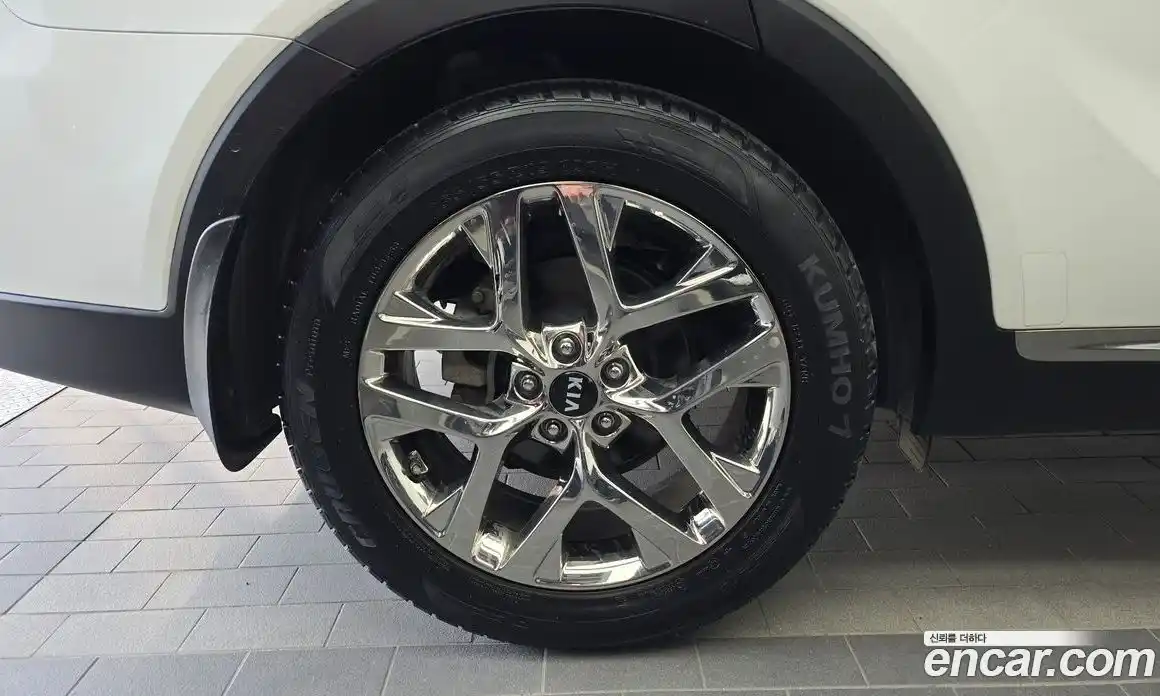Kia Sorento 2019 2.0 автомат (гидро), фото 5