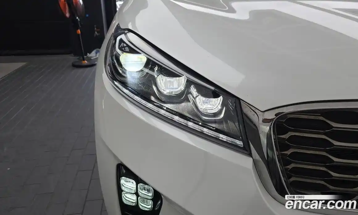 Kia Sorento 2019 2.0 автомат (гидро), фото 8