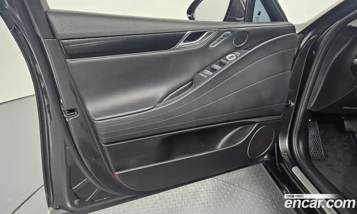 Genesis G80 2024 2.5 автомат (гидро), фото 14