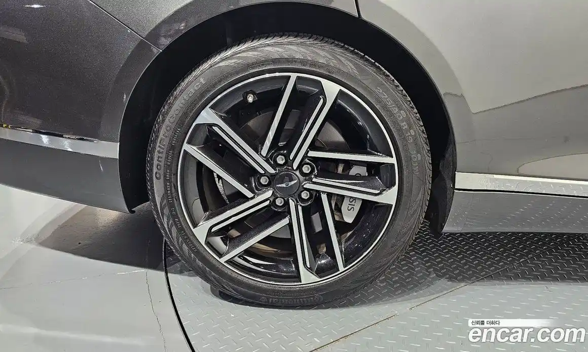 Genesis G80 2024 2.5 автомат (гидро), фото 5