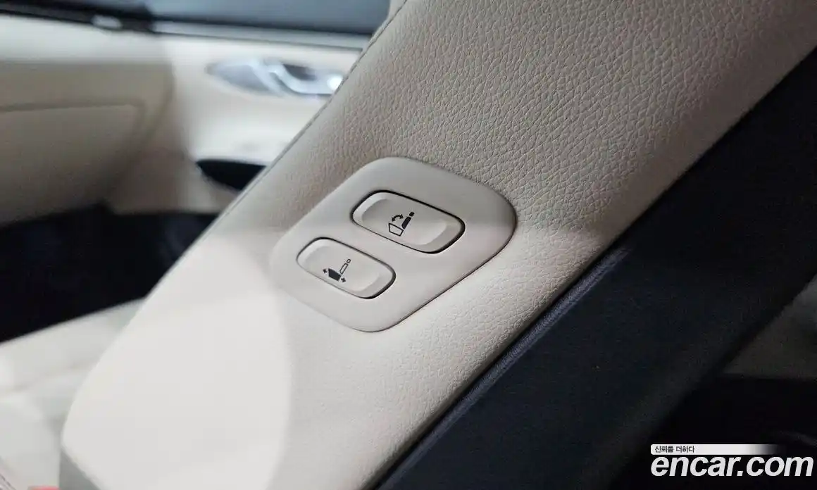 Genesis GV70 2021 2.5 автомат (гидро), фото 31