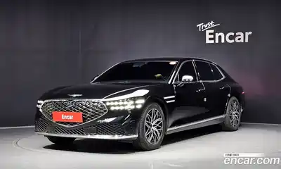 Genesis G90, 2024, 46 243 км