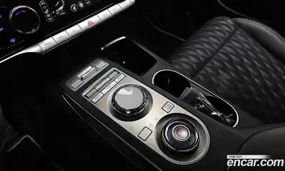 Genesis GV70 2023 2.5 автомат (гидро), миниатюра 12