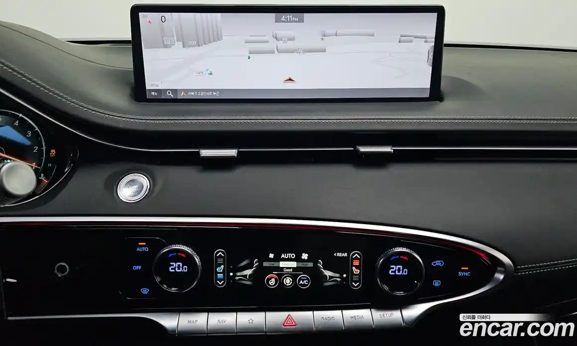 Genesis GV70 2023 2.5 автомат (гидро), фото 21