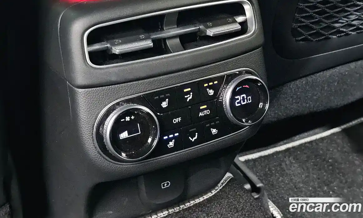 Genesis GV70 2023 2.5 автомат (гидро), фото 24