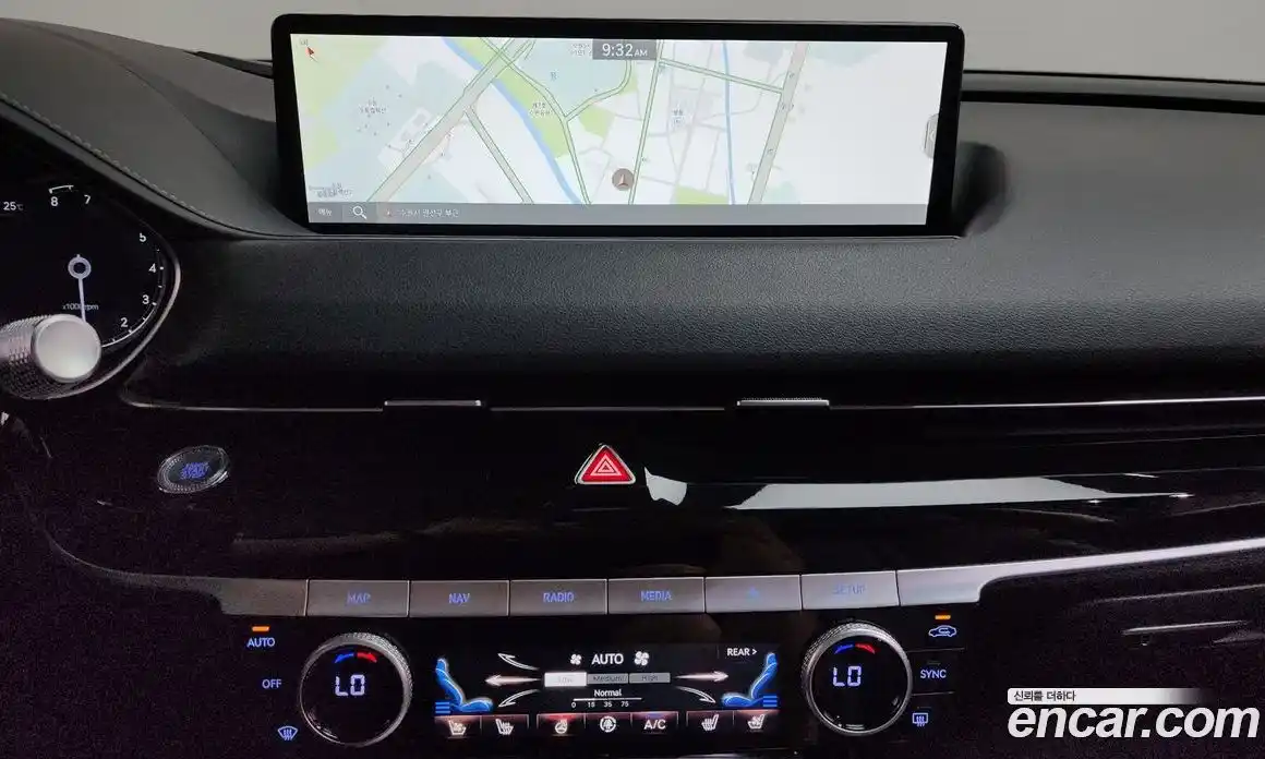 Genesis G80 2023 2.5 автомат (гидро), фото 19