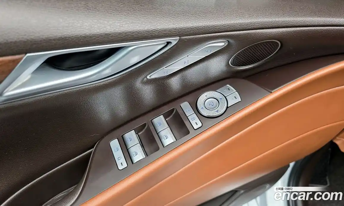 Genesis G80 2023 2.5 автомат (гидро), фото 26