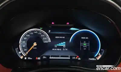 Genesis GV70 2022 2.5 автомат (гидро), миниатюра 11