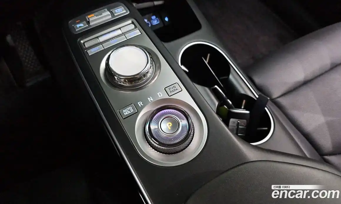 Genesis GV70 2022 2.5 автомат (гидро), фото 12