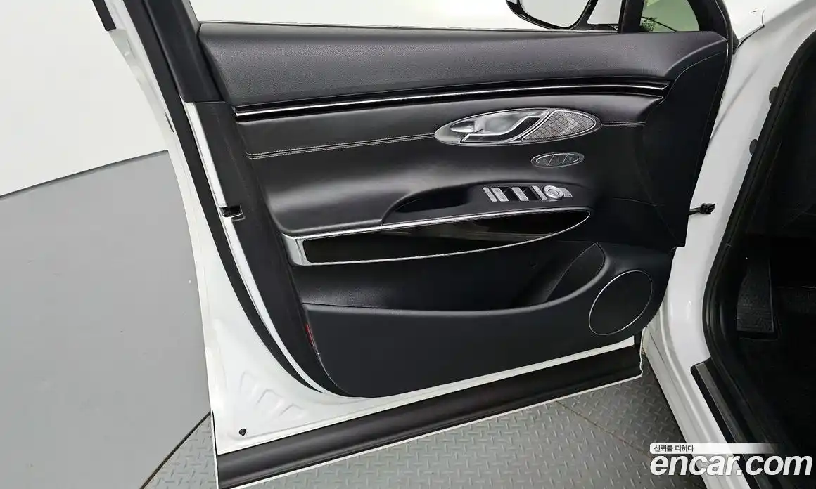 Genesis GV70 2022 2.5 автомат (гидро), фото 14