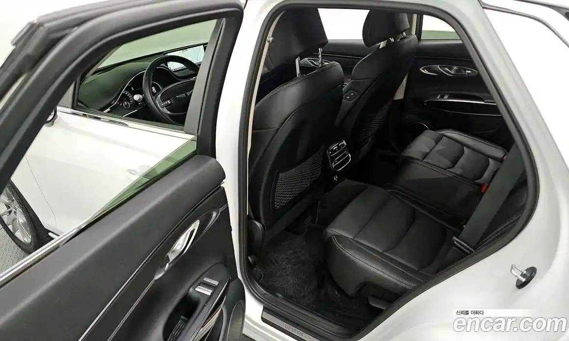 Genesis GV70 2022 2.5 автомат (гидро), фото 16