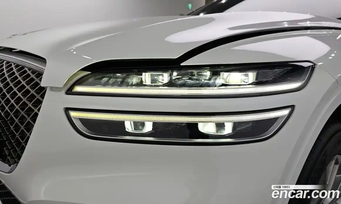 Genesis GV70 2022 2.5 автомат (гидро), фото 8