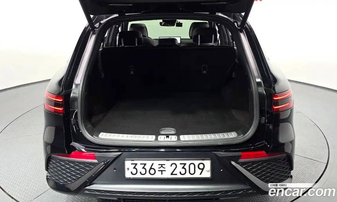 Genesis GV70 2022 2.2 автомат (гидро), фото 26