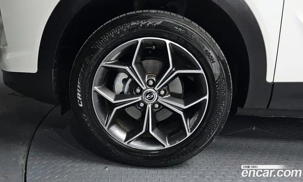 SsangYong Korando 2022 1.5 автомат (гидро), фото 5