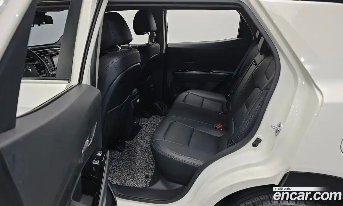 SsangYong Korando 2020 1.5 автомат (гидро), фото 12