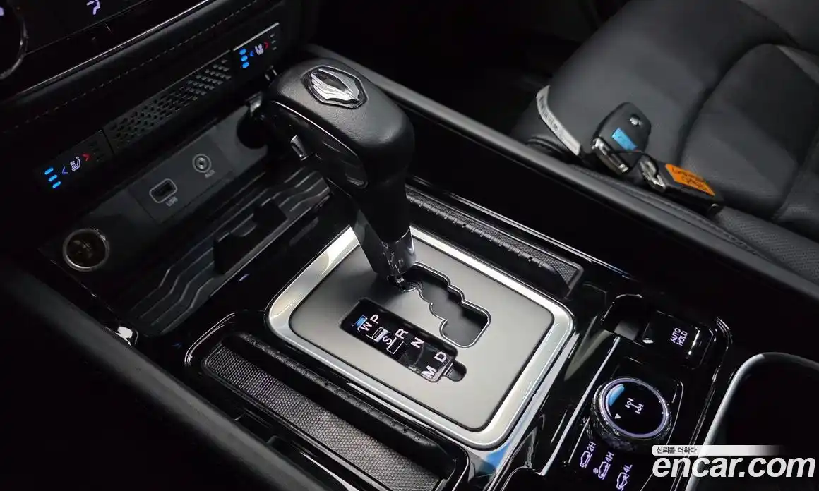 SsangYong Rexton 2019 2.2 автомат (гидро), фото 12