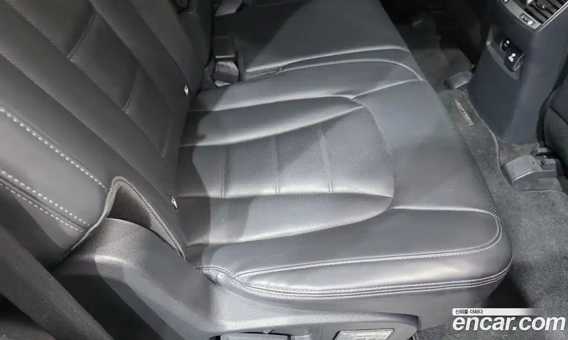 SsangYong Rexton 2019 2.2 автомат (гидро), фото 16