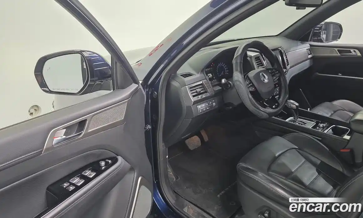 SsangYong Rexton 2019 2.2 автомат (гидро), фото 17