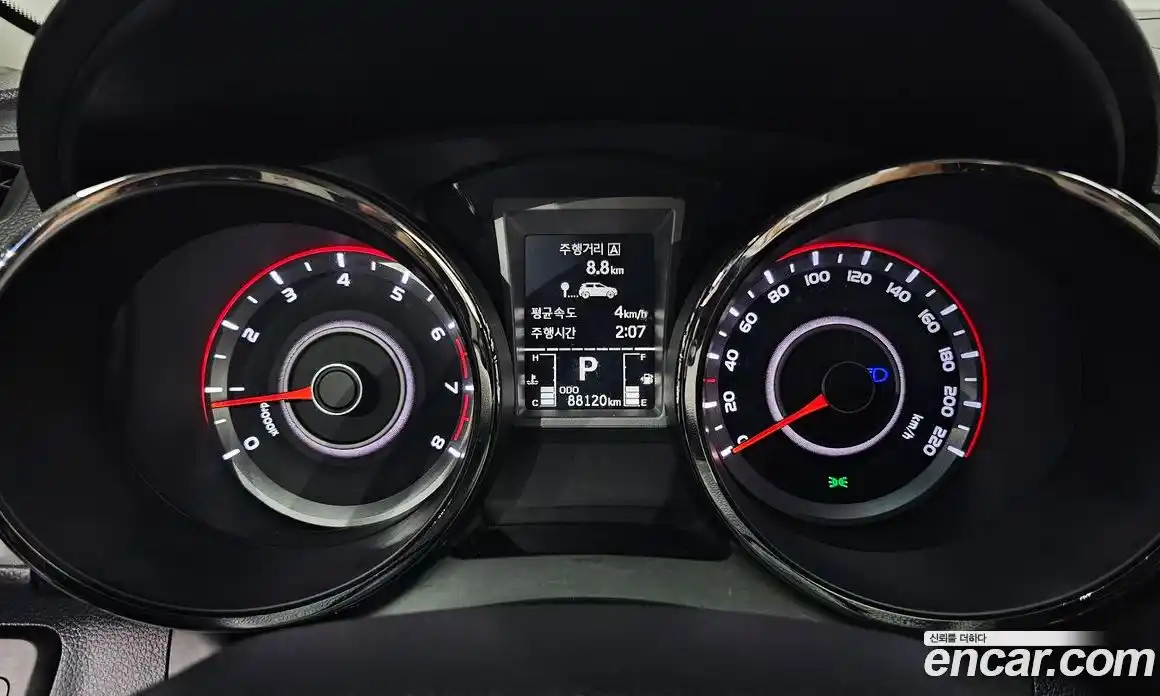 SsangYong TIBOLI 2015 1.6 автомат (гидро), фото 11