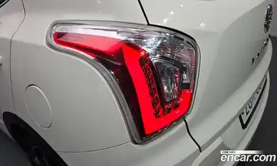 SsangYong TIBOLI 2015 1.6 автомат (гидро), миниатюра 9