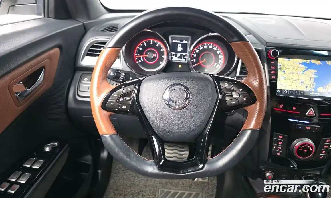 SsangYong TIBOLI 2019 1.6 автомат (гидро), фото 13