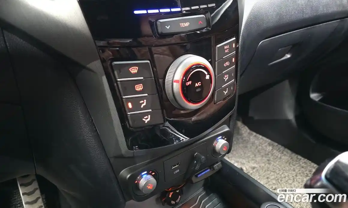 SsangYong TIBOLI 2019 1.6 автомат (гидро), фото 16