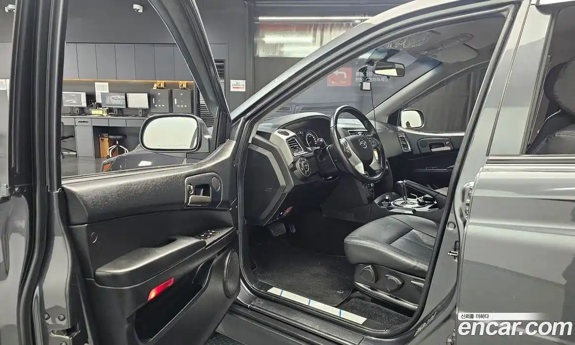 SsangYong Korando 2016 2.2 автомат (гидро), фото 13