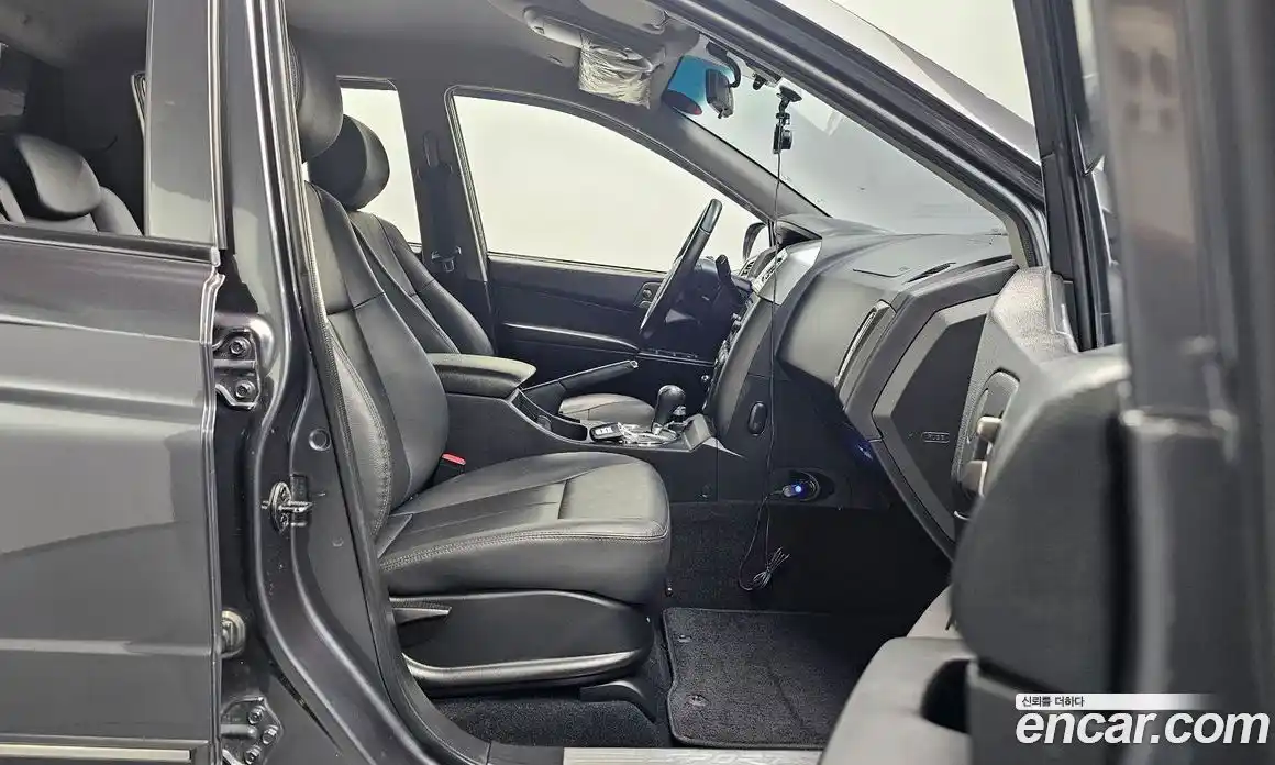 SsangYong Korando 2016 2.2 автомат (гидро), фото 16