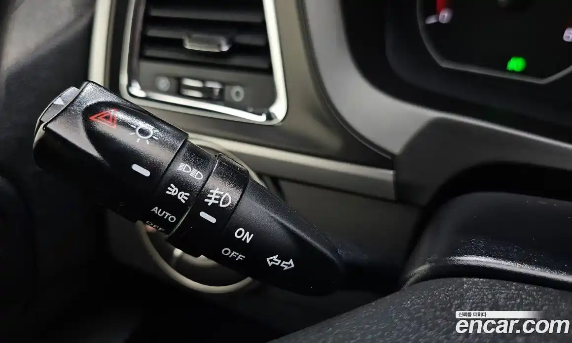 SsangYong Korando 2016 2.2 автомат (гидро), фото 23