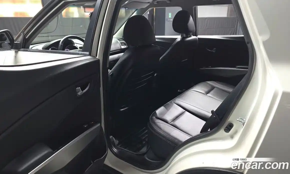 SsangYong TIBOLI 2016 1.6 автомат (гидро), фото 16