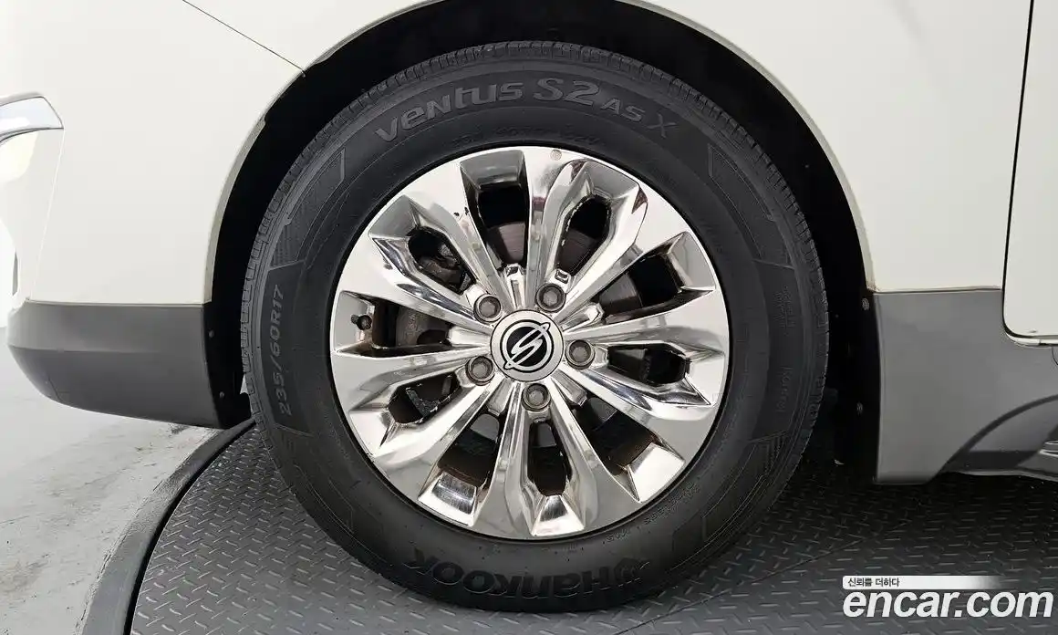 SsangYong Korando 2016 2.2 автомат (гидро), фото 5