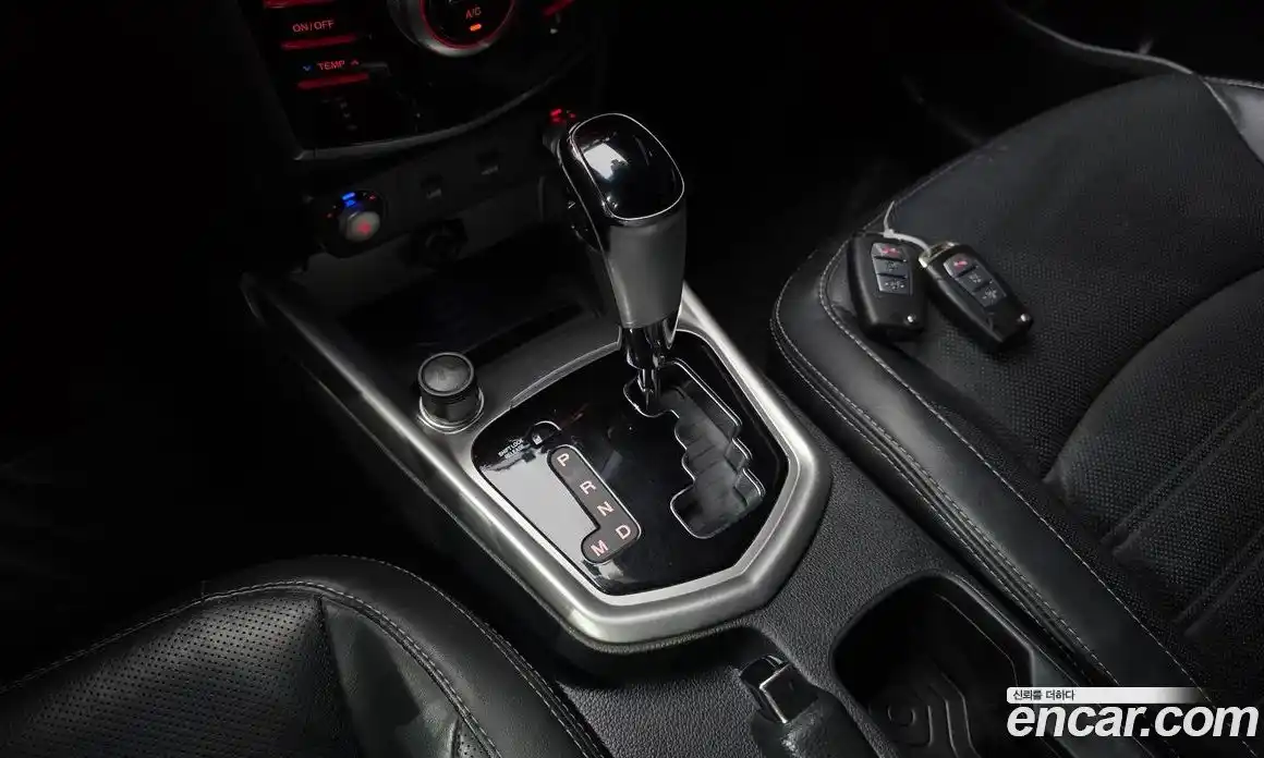 SsangYong TIBOLI 2015 1.6 автомат (гидро), фото 12