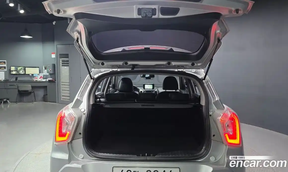 SsangYong TIBOLI 2015 1.6 автомат (гидро), фото 26