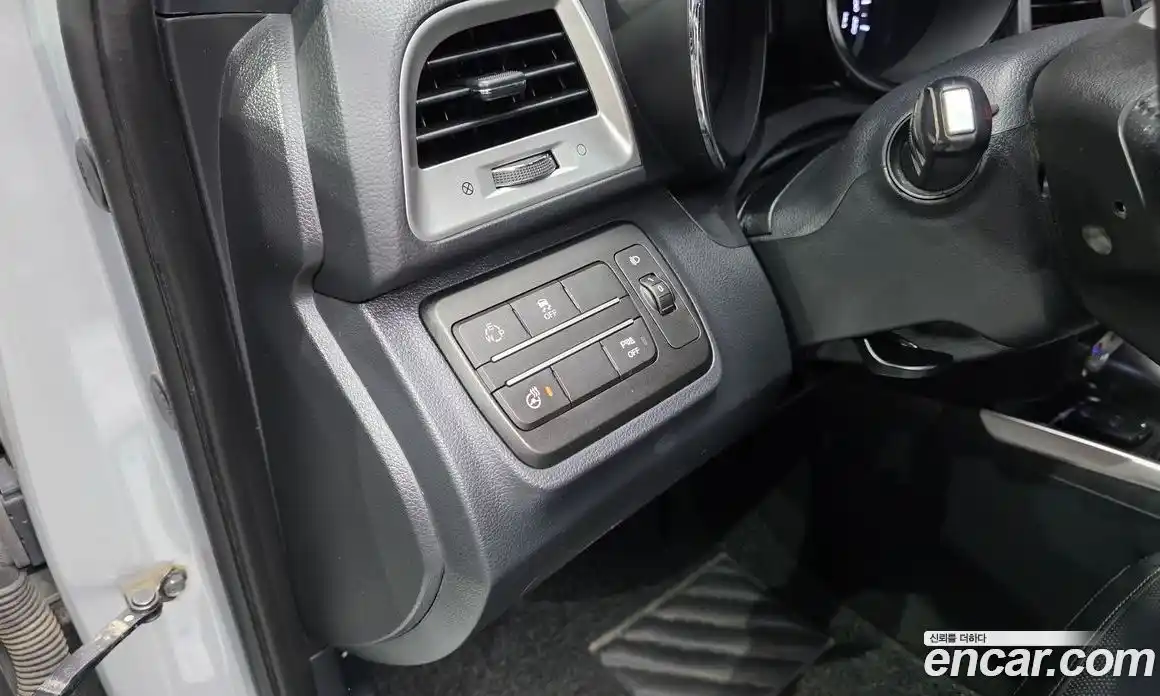 SsangYong TIBOLI 2015 1.6 автомат (гидро), фото 28