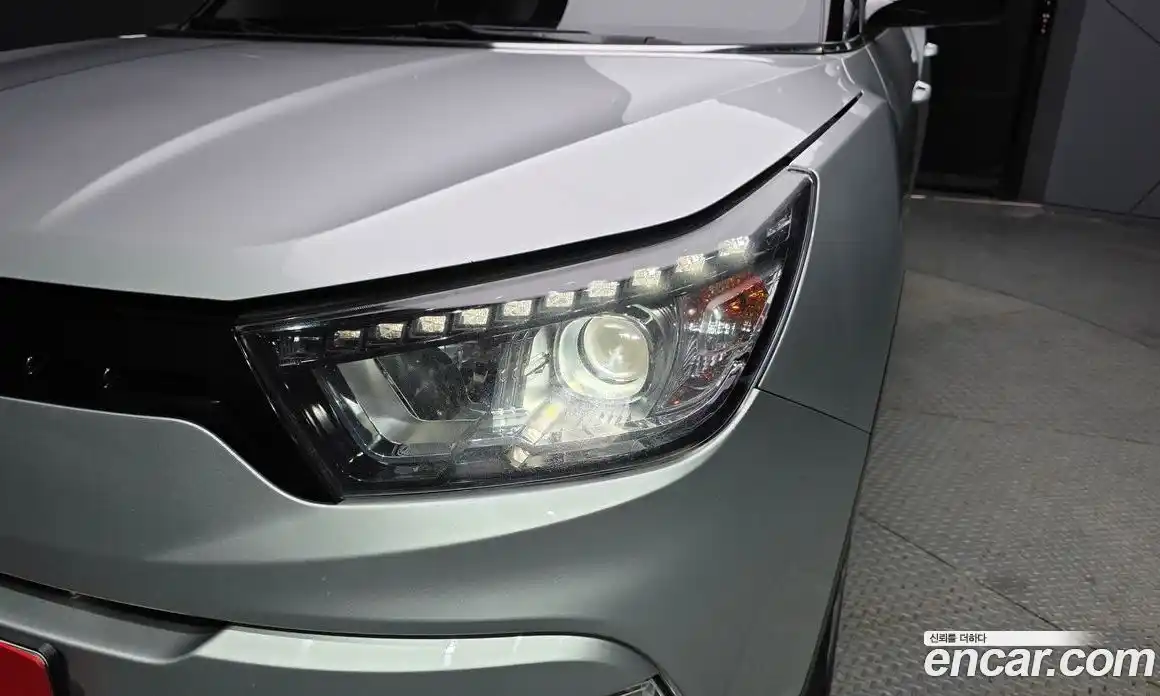 SsangYong TIBOLI 2015 1.6 автомат (гидро), фото 8