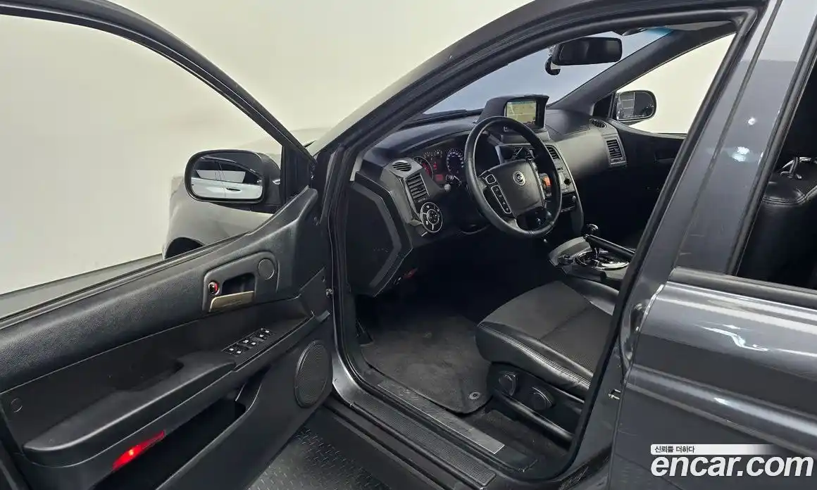 SsangYong Korando 2014 2.0 автомат (гидро), фото 11