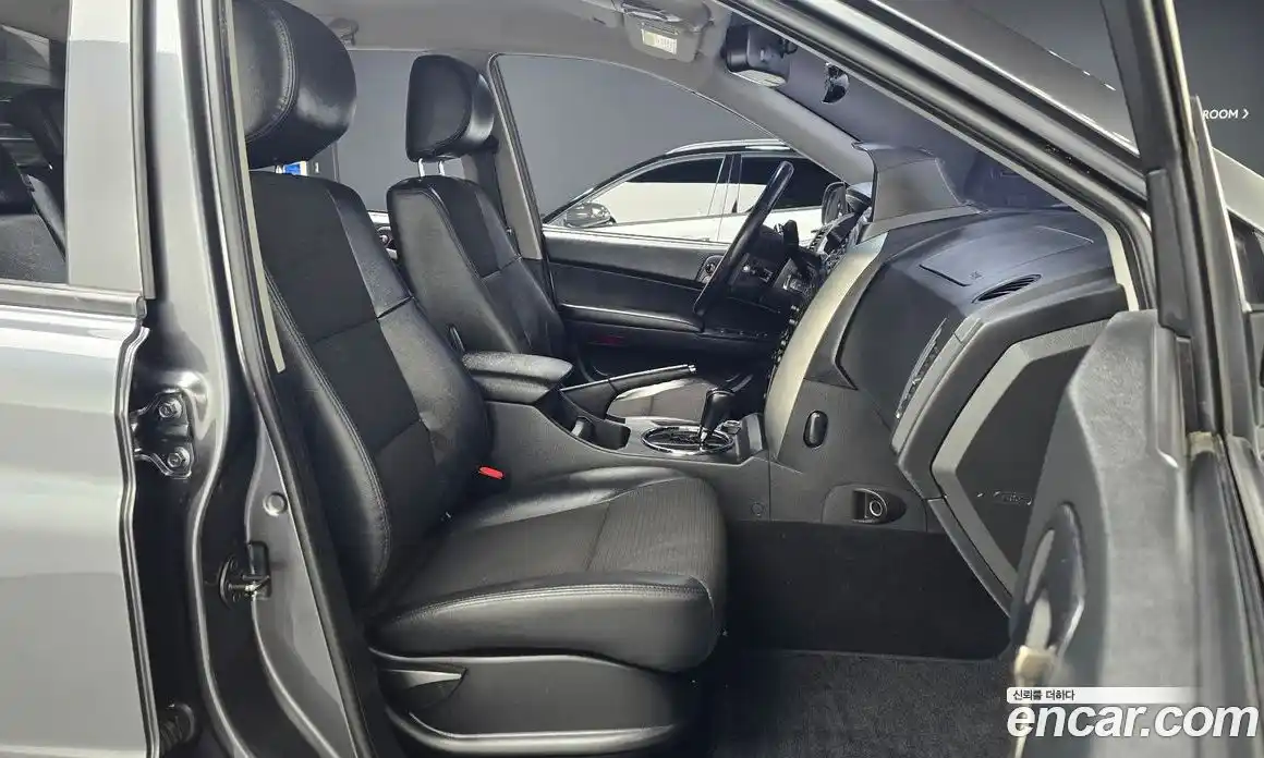 SsangYong Korando 2014 2.0 автомат (гидро), фото 10