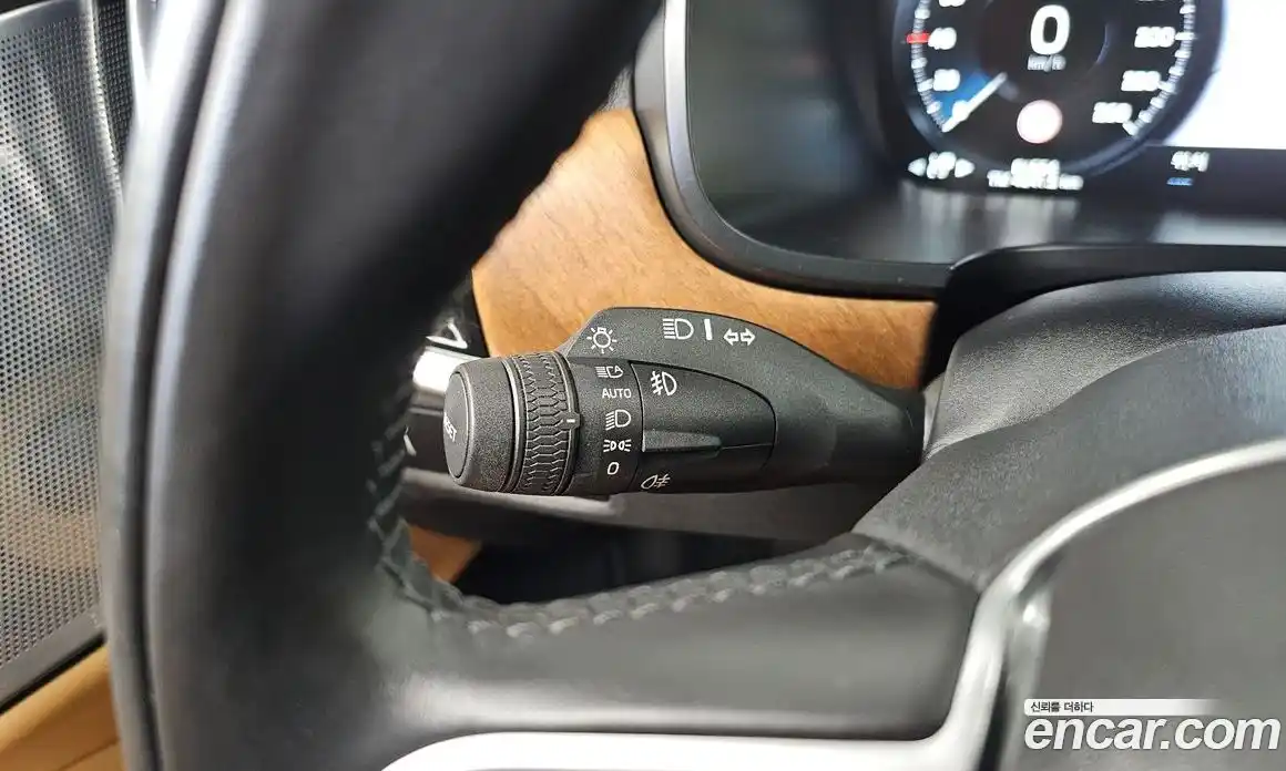 Volvo S90 2019 2.0 автомат (гидро), фото 28