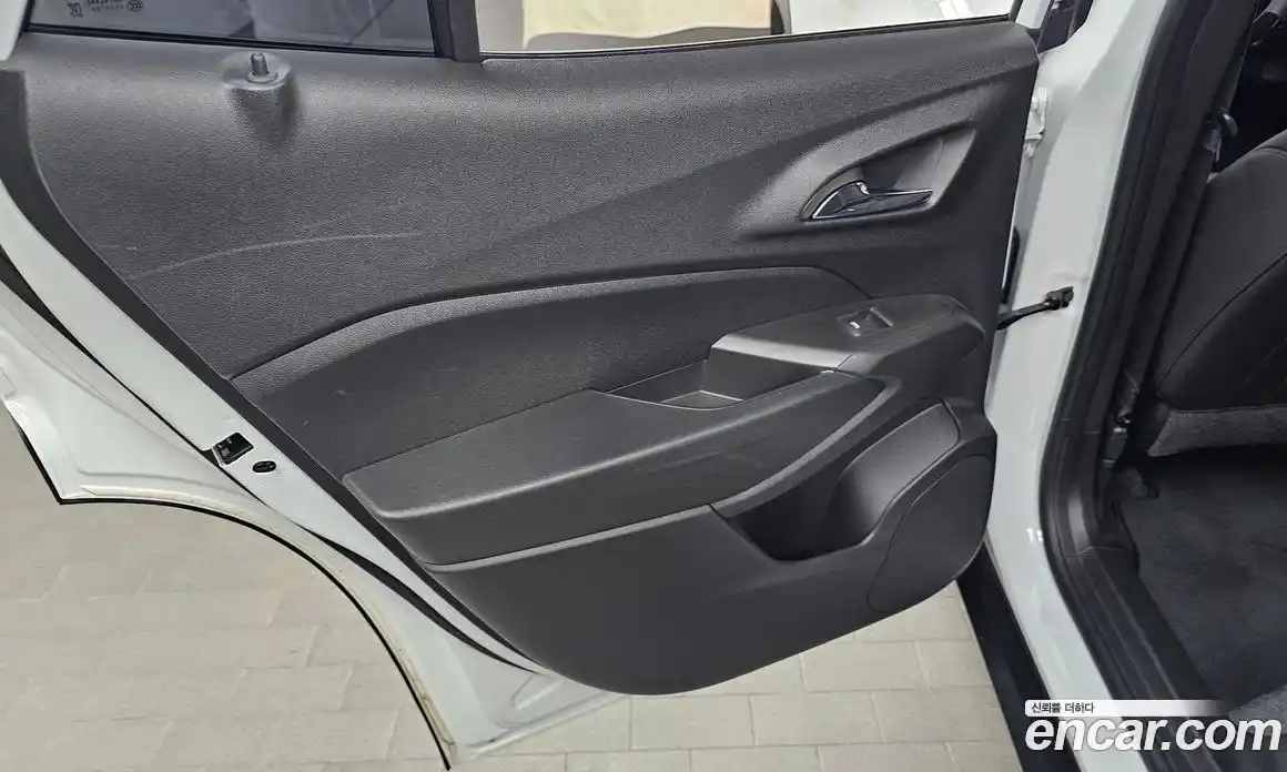 Chevrolet Trax 2023 1.2 автомат (гидро), фото 15