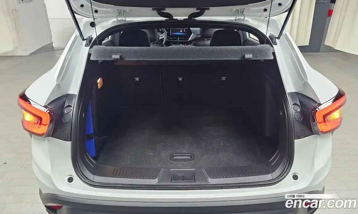 Chevrolet Trax 2023 1.2 автомат (гидро), фото 23