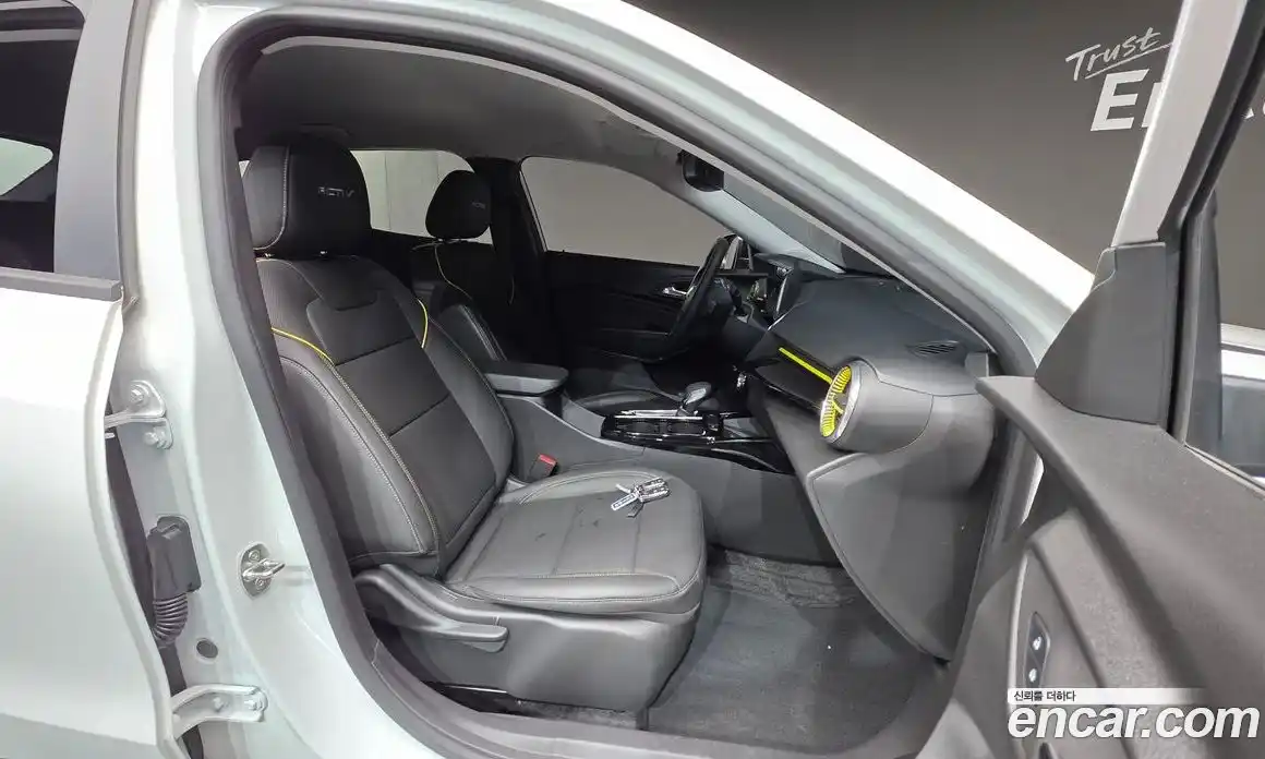 Chevrolet Trax 2023 1.2 автомат (гидро), фото 13