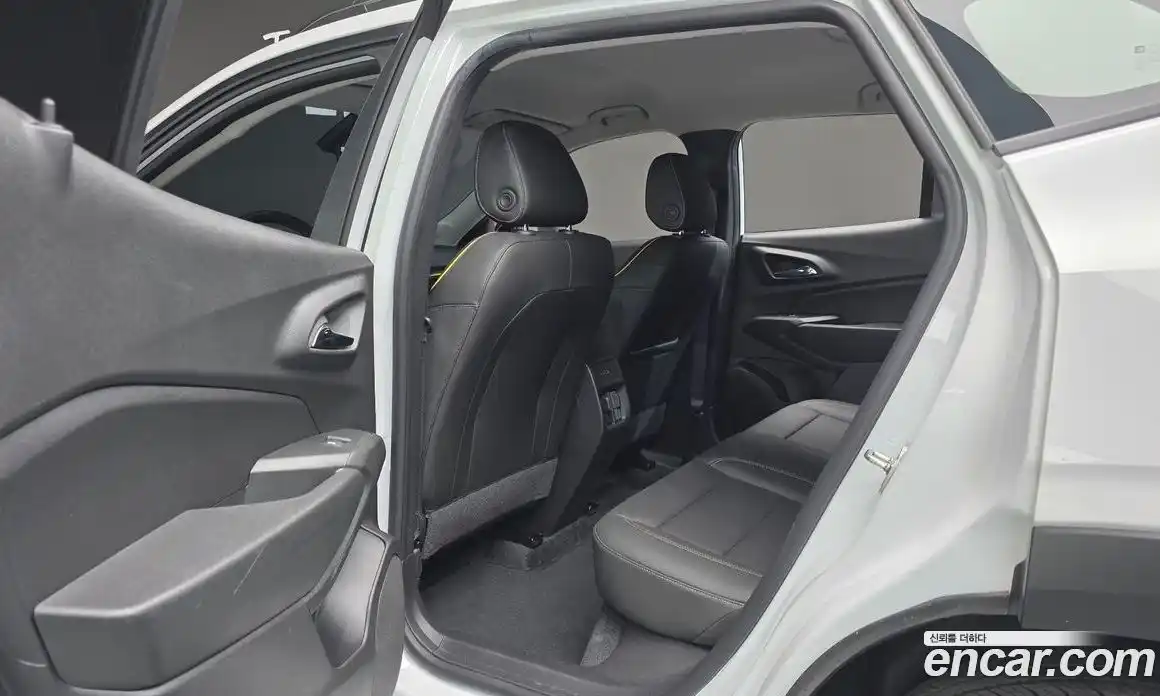 Chevrolet Trax 2023 1.2 автомат (гидро), фото 24