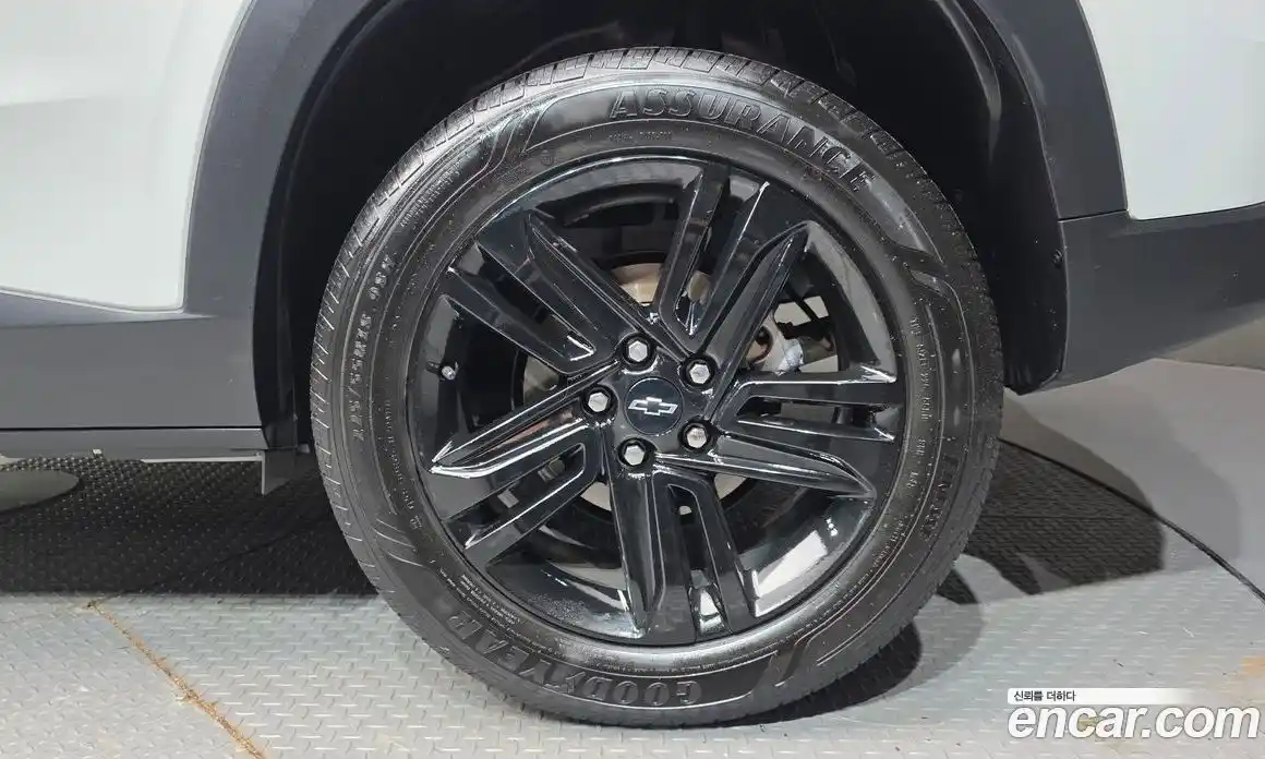 Chevrolet Trax 2023 1.2 автомат (гидро), фото 7