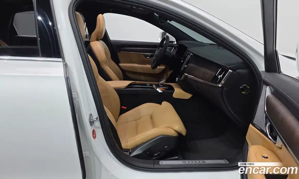 Volvo S90 2023 2.0 автомат (гидро), фото 15