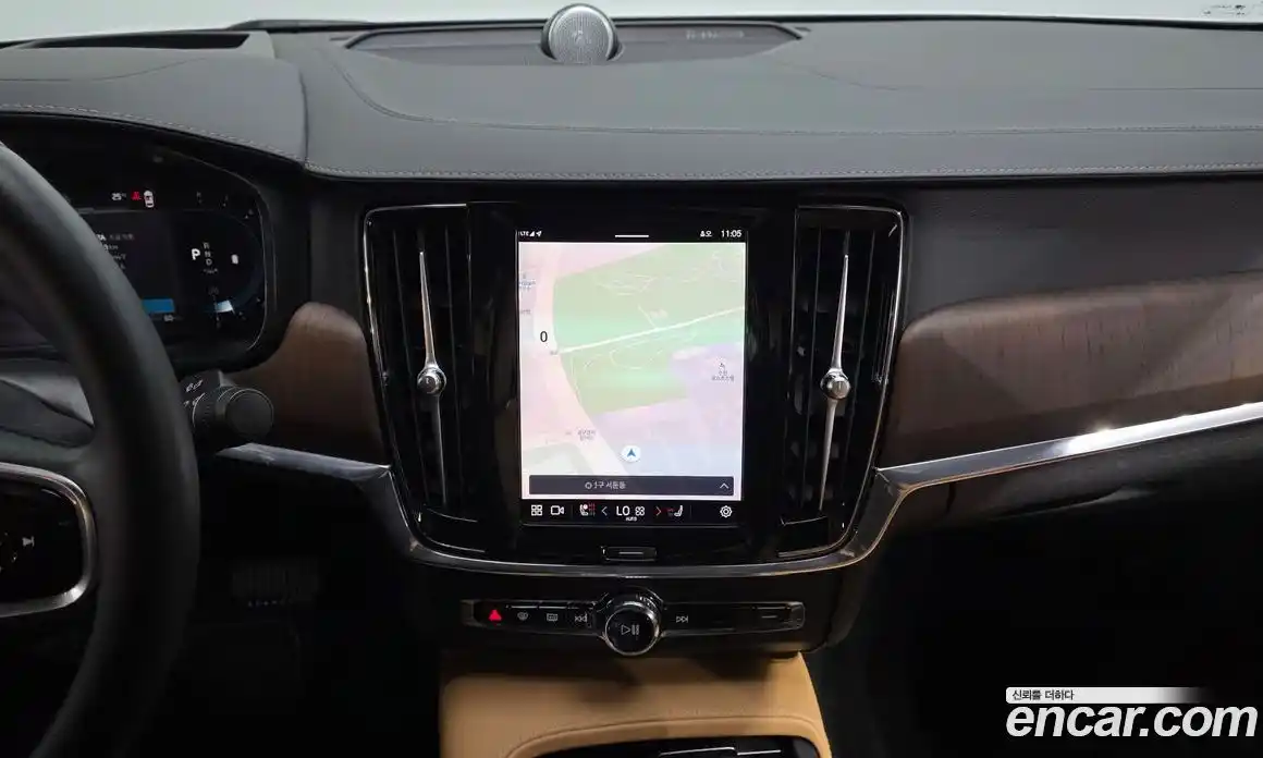 Volvo S90 2023 2.0 автомат (гидро), фото 19