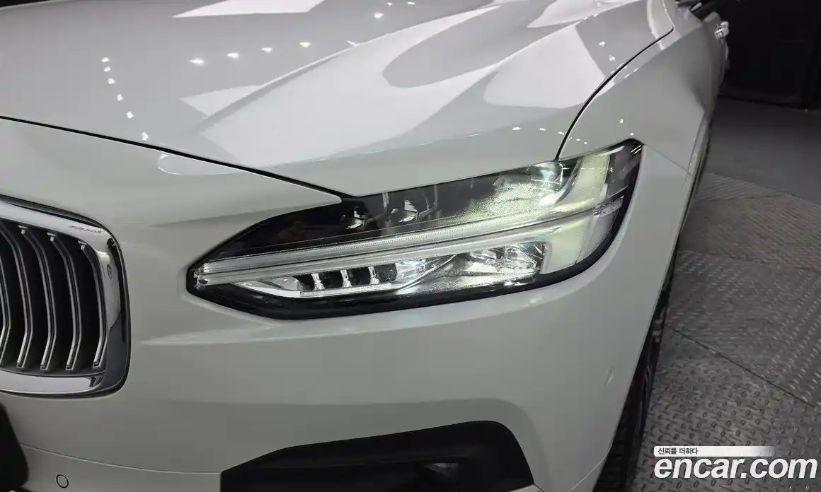 Volvo S90 2023 2.0 автомат (гидро), фото 7