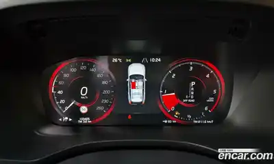 Volvo XC60 2018 2.0 автомат (гидро), миниатюра 8