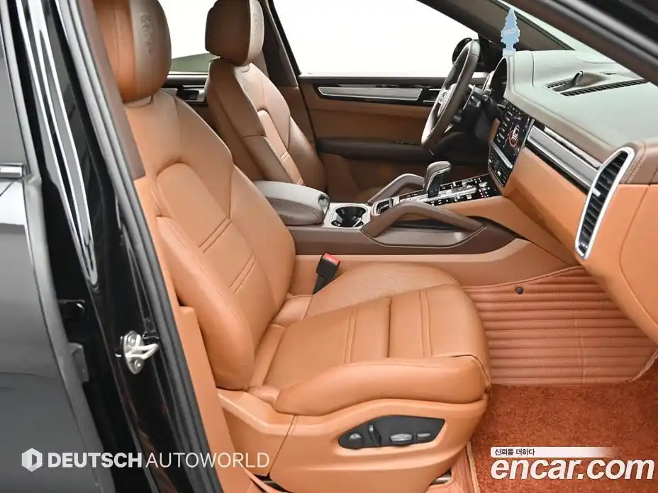 Porsche Cayenne 2023 3.0 автомат (гидро), фото 11