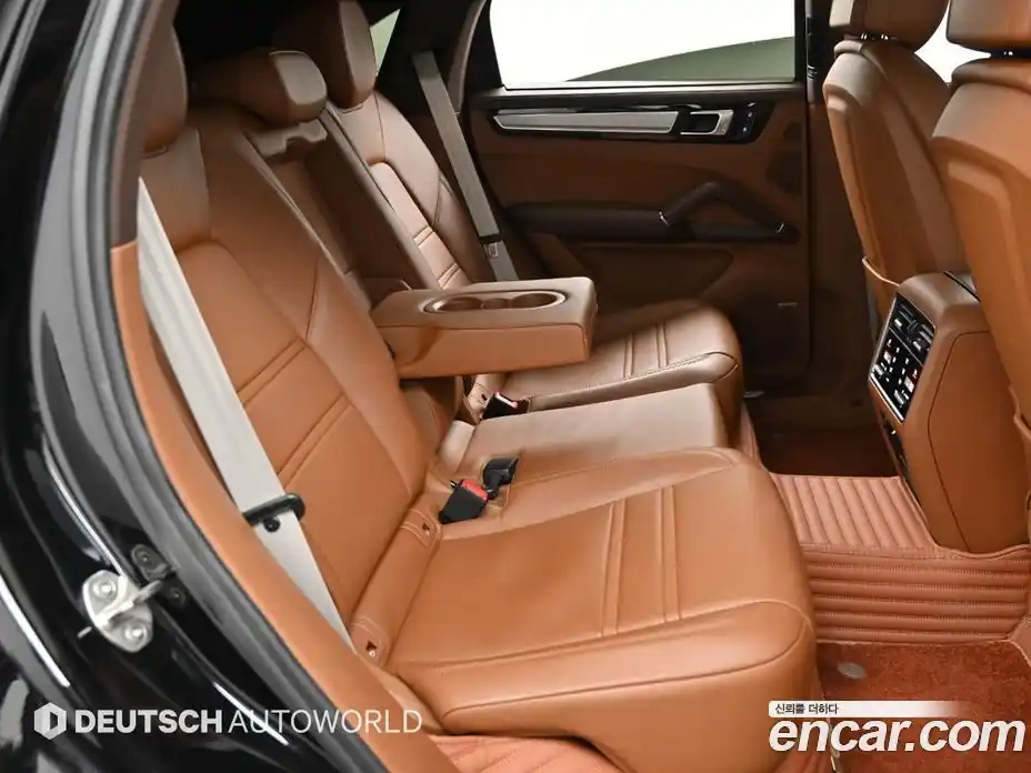 Porsche Cayenne 2023 3.0 автомат (гидро), фото 13